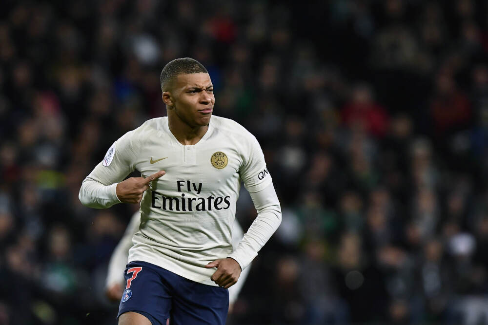 视频丨四川舰稳步海试！2026年是否有“大动作”？最新梳理